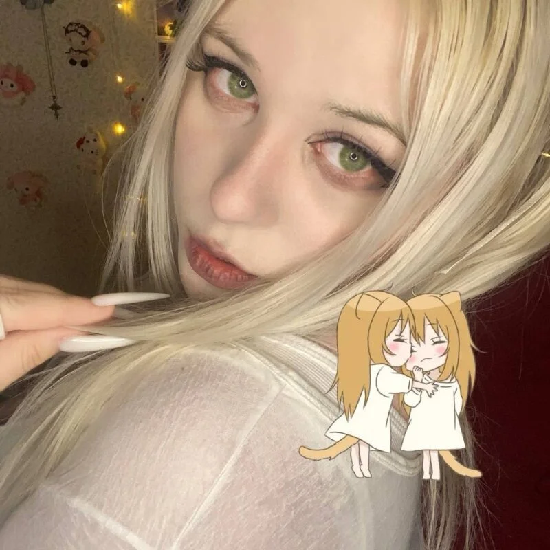 Tina_Evanss