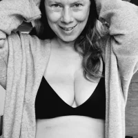 Janie-Busty-Milf: изображение аватарки