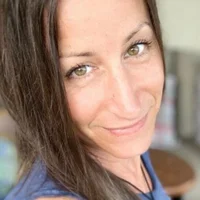 Ms-Jojo's Profile Pic
