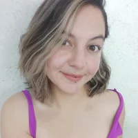 Ariana_blonde's Profile Pic