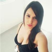 Gambar Profil _Arianna_Romety