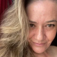 Andrea--xx model avatar