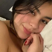 alessandra_ross's Profile Pic