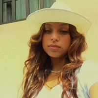 JustScarlet's Profile Pic
