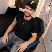 Slika avatara modela KingOfTemptation