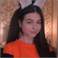 Gambar Profil HannahMaurer