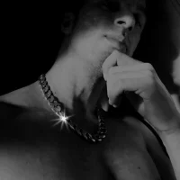 รูปโปรไฟล์ของ Atorporno013