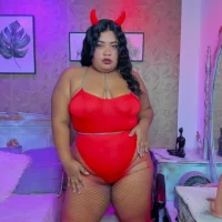 รูปอวาตาร์ของ Sara_clk