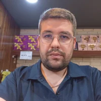 herz19033 Adlı Modelin Avatarı