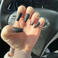 Профилна снимка на lori_von12
