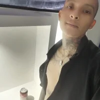 Binben44's Profile Pic