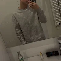 Leon_004's Profile Pic
