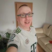 17Ingo's Profile Pic