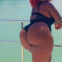 shinythickiana এর প্রোফাইল ছবি