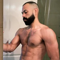 AlejandroFierroxxx's Avatar Pic