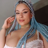 shantalcurvy's Avatar Pic