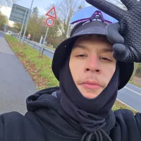 Riooo3112's Avatar Pic
