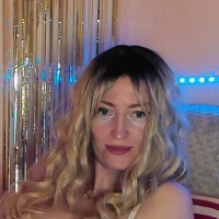 valerie_valerie