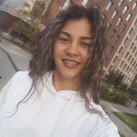 Karoline_Cherie