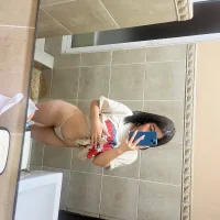 รูปโปรไฟล์ของ ariahermo