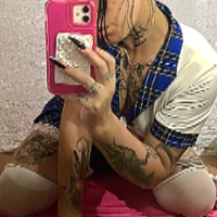 תמונת אוואטר של queenbee996