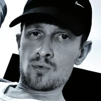 Britlad77's Avatar Pic