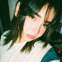 Daniellesins1 头像图 片