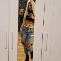 Becky3355's Profile Pic