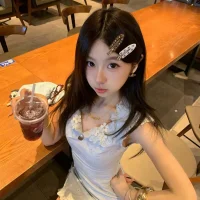 ananquqi 的個人資料圖片