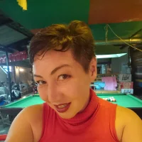 AimeeGolden's Profile Pic