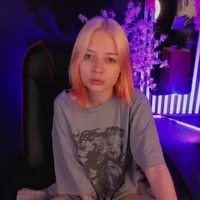 PetiteLia_