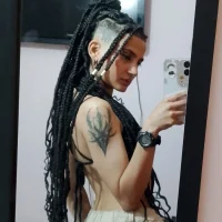 PetiteCorpse's Profile Pic
