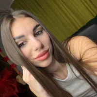 Slika avatara modela EmmyGreans