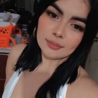 sara_blow7