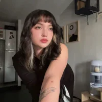 sara_cuteeyes এর প্রোফাইল ছবি