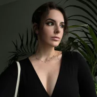 Roni_Aster's Avatar Pic