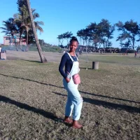 BadGirlMona 的个人资料图片