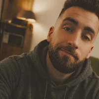 Enzo_lr's Profile Pic