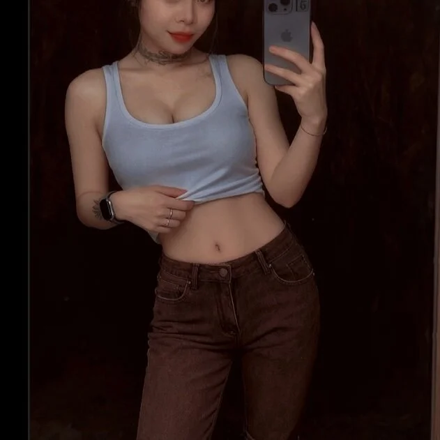 Lilyy18 profile photo
