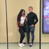 violeta_Lgangse's Profile Pic