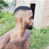 Zdjęcie profilowe modela Papii97150
