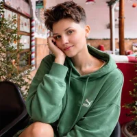 Alexa_xa Φωτ, Προφίλ