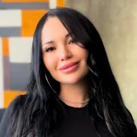 VictoriaNights's Profile Pic
