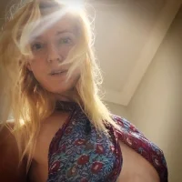 Profilová fotka helloella1111