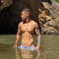 Clemenwx's Profile Pic
