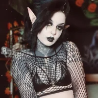 ladybathoryxx's Profile Pic