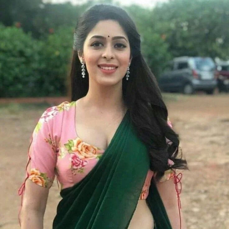 shivani_hot369 profile photo
