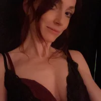 strawberryblondebabe এর প্রোফাইল ছবি