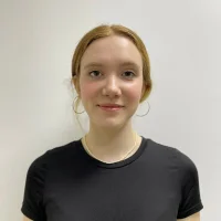 MiaRedI's Profile Pic