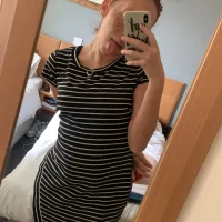 Curly_Ginger_Baby98's Profile Pic